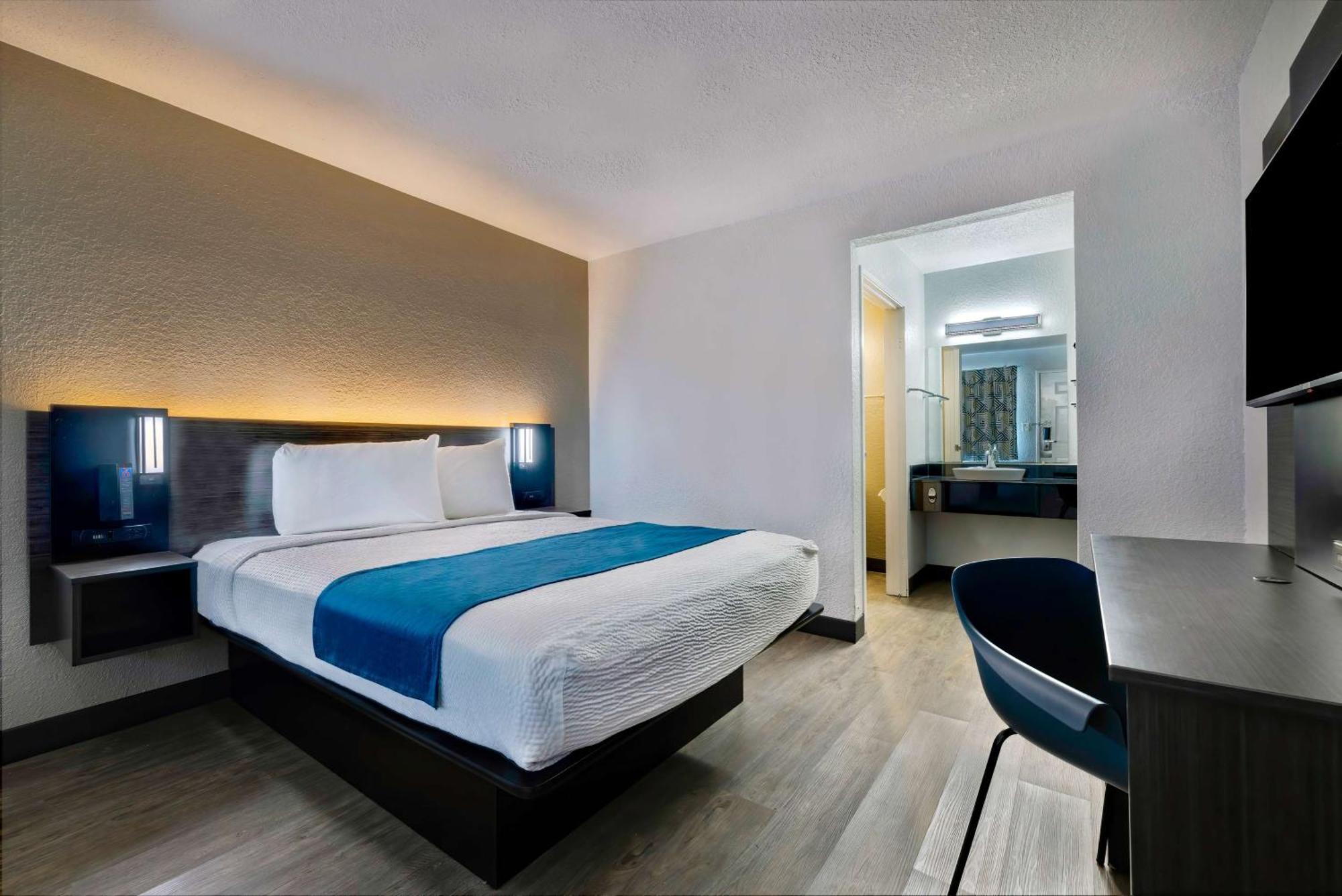 Motel 6-Anaheim, Ca - Fullerton East מראה חיצוני תמונה