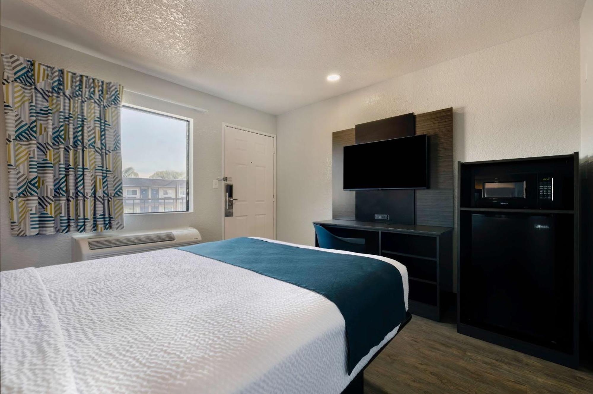 Motel 6-Anaheim, Ca - Fullerton East מראה חיצוני תמונה