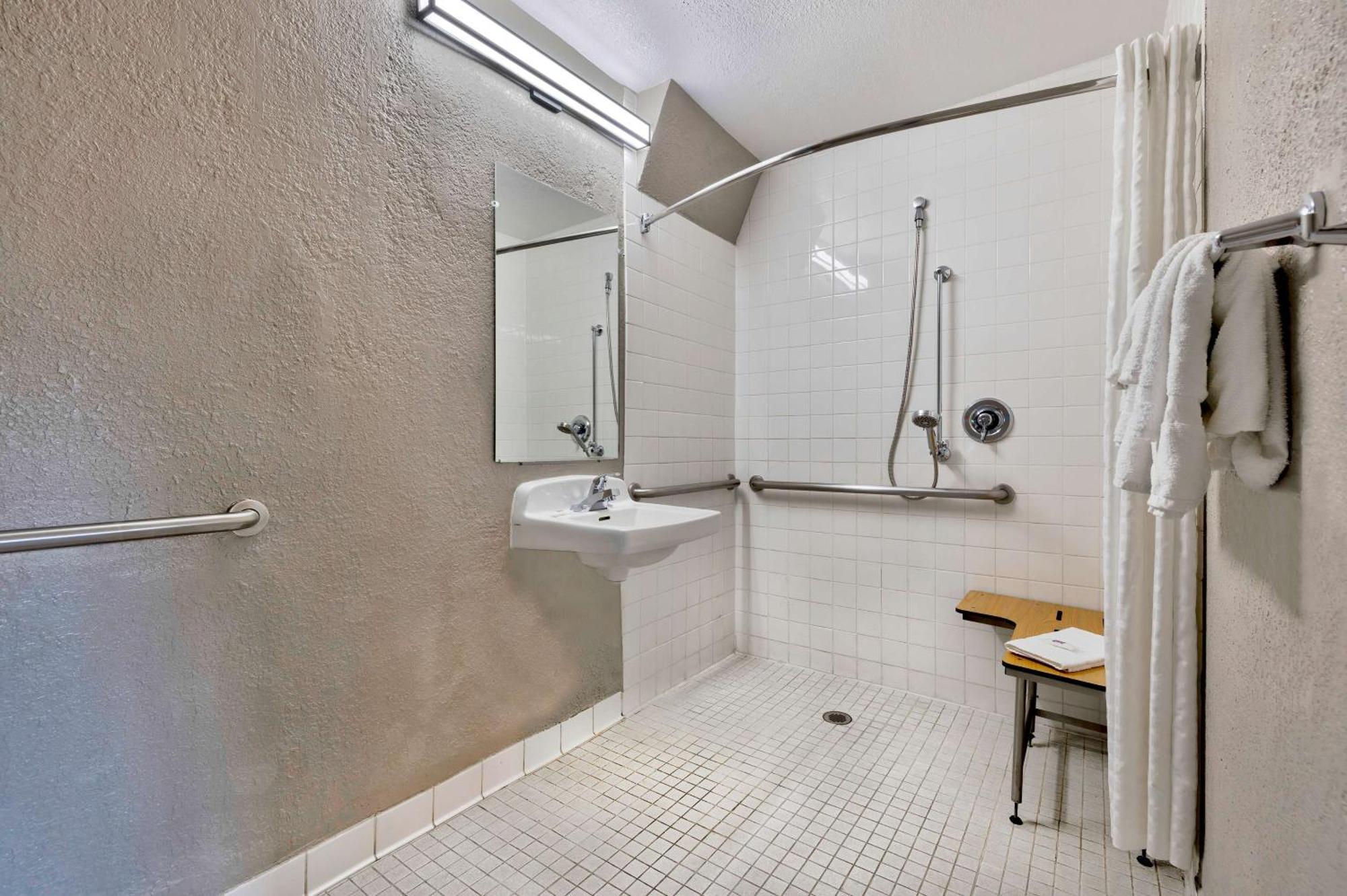 Motel 6-Anaheim, Ca - Fullerton East מראה חיצוני תמונה