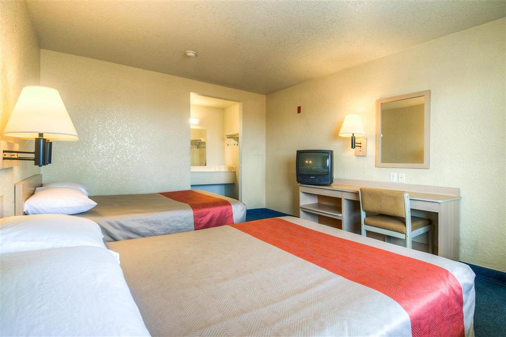 Motel 6-Anaheim, Ca - Fullerton East חדר תמונה