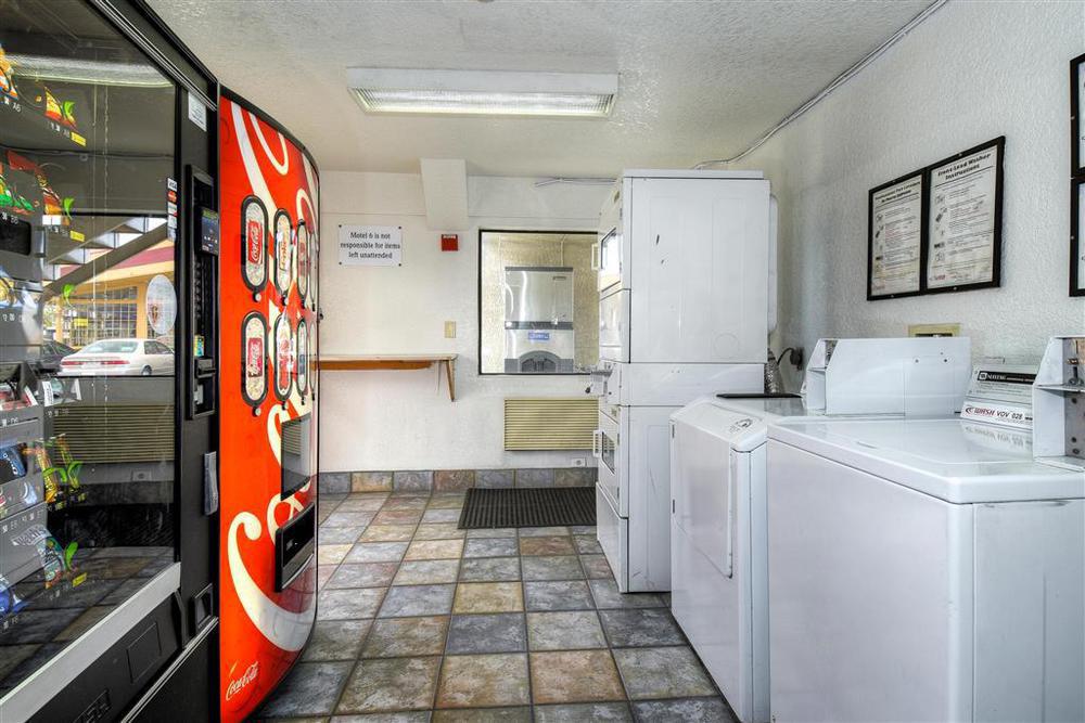 Motel 6-Anaheim, Ca - Fullerton East מתקנים תמונה